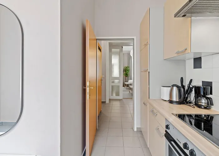 Apartman Stylish Und Zentral I 6 Minuten Zur U4 Friedensbruecke Bécs
