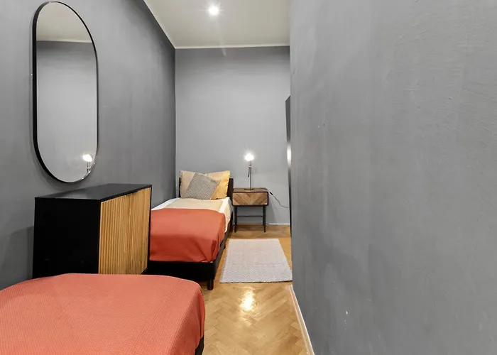 Stylish Und Zentral I 6 Minuten Zur U4 Friedensbruecke *